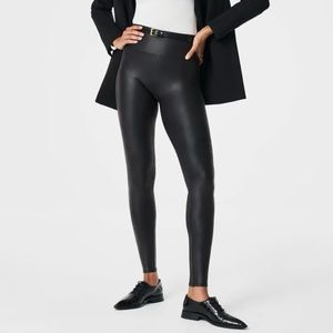 Spanx Women’s Faux Leather Leggings in‎ Black Size Medium